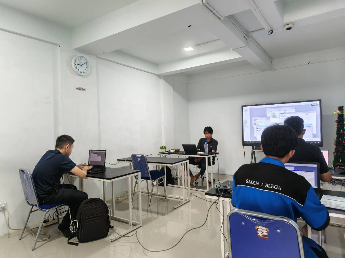 MTCNA | SURABAYA | 17-19 November 2025 - Foto 2